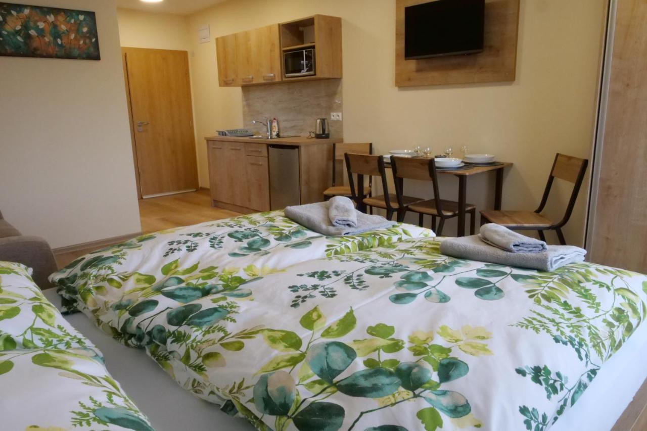 Apartmany Family Nova Lesna Exterior foto